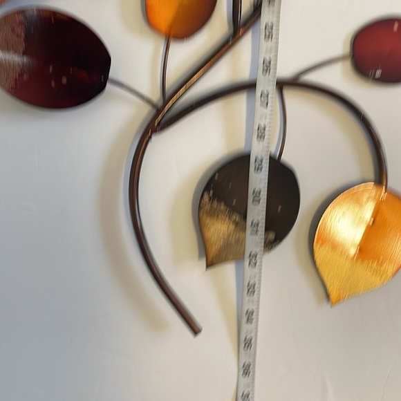 UNBRANDED HOME ACCENT/DECOR. LEAVES ON BRANCH - Picture 5 of 6